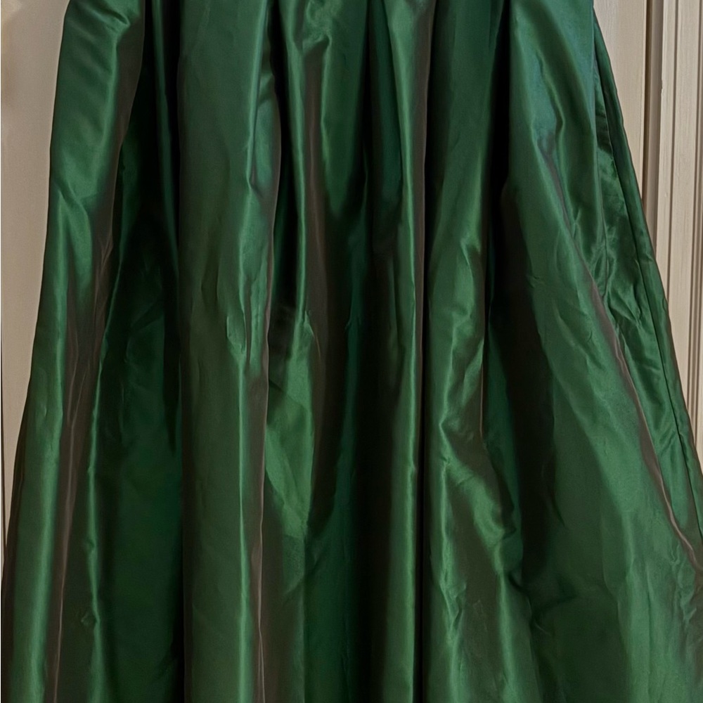 Elegant Green Women's Skirt